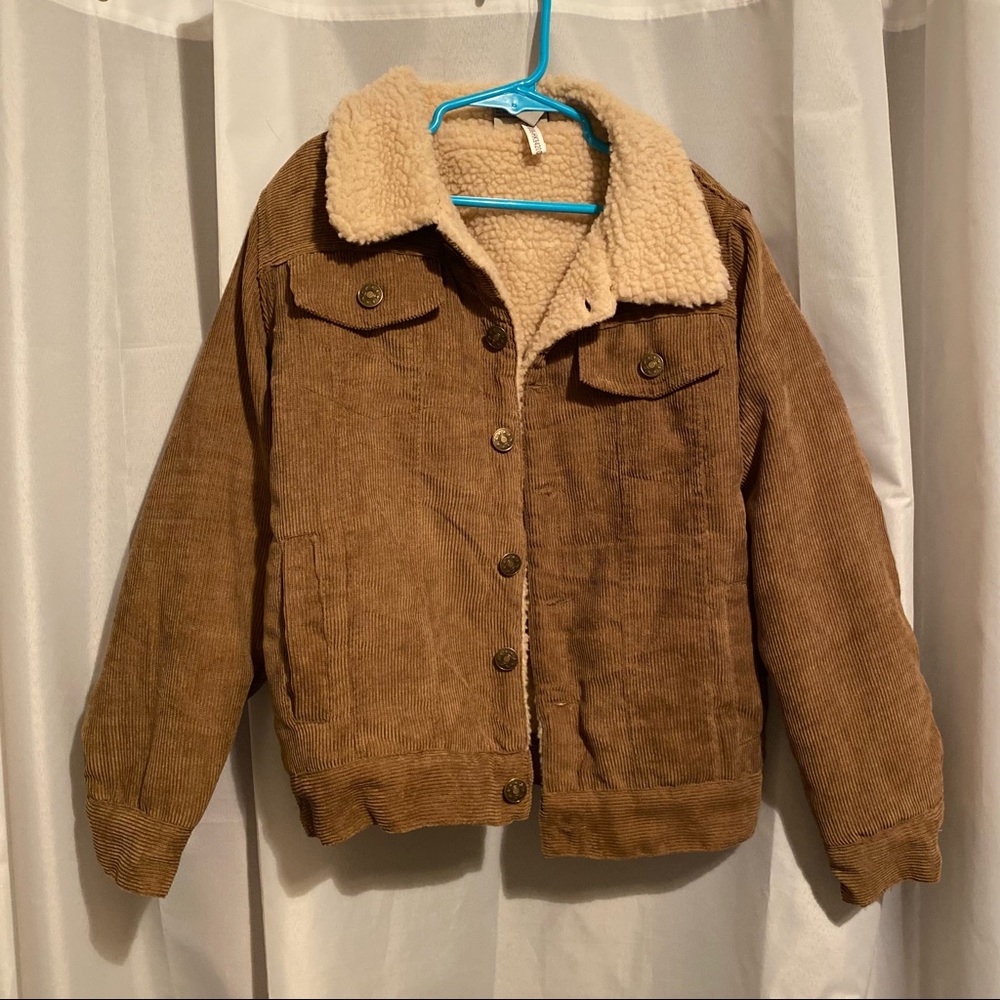 Boys Jacket. Size 6/7